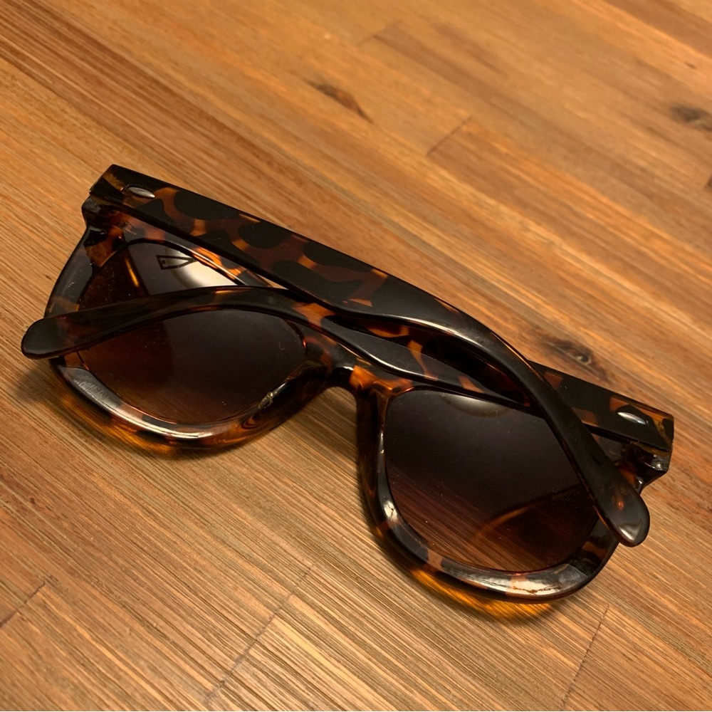 Chunky Tortoise Shell Sunglasses - image 6